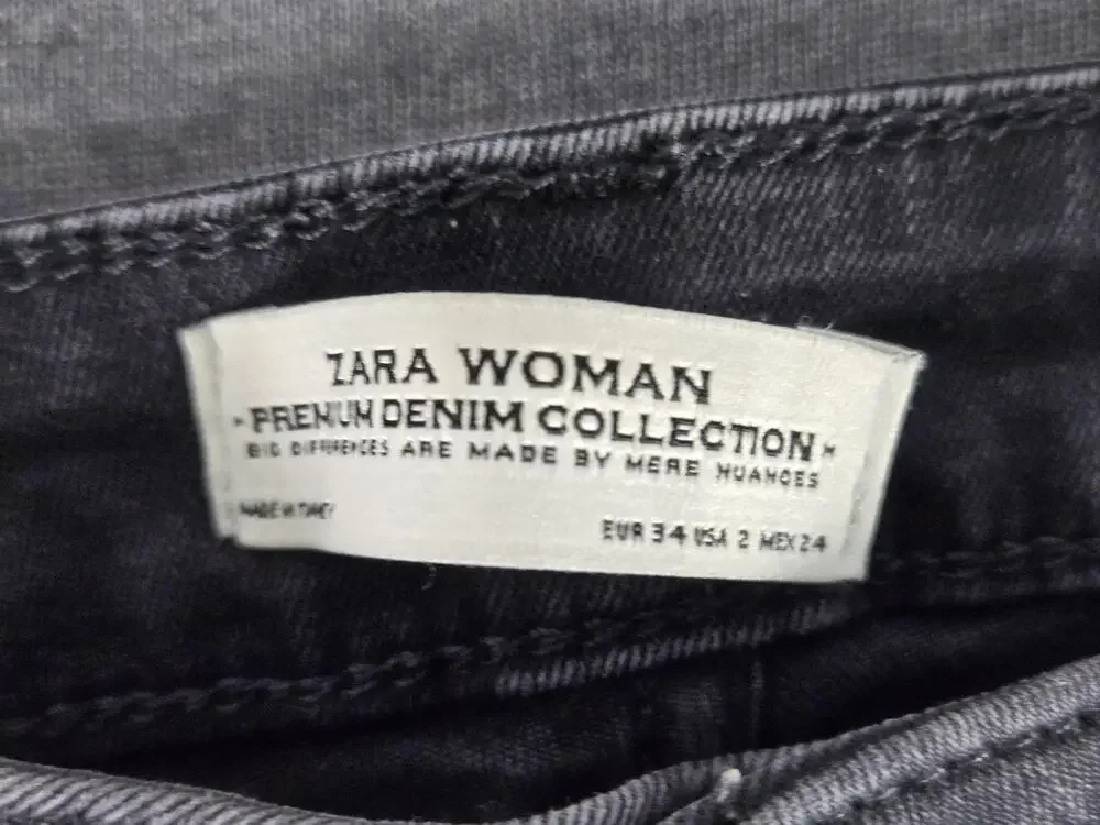 Zara Woman Jeans Womens 2 Gray Distressed Skinny Frayed Hem Denim Pants